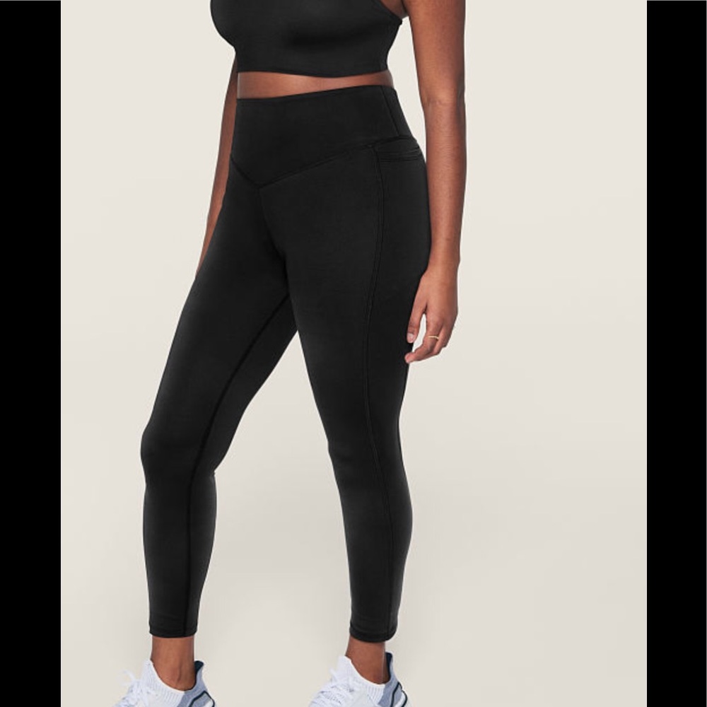 Pink Victoria’s Secret Ultimate V Leggings NWT